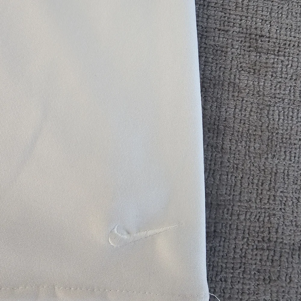 Nike Women's White Mini Skort - Picture 4 of 5